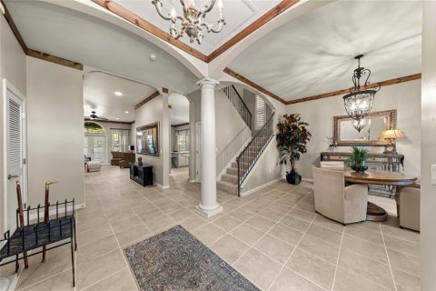 Touwnhouse à vendre à Lady Lake, Floride: 3 chambres, 193.98 m2 № 2373839 - photo 4