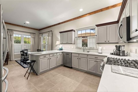 Touwnhouse à vendre à Lady Lake, Floride: 3 chambres, 193.98 m2 № 2373839 - photo 6