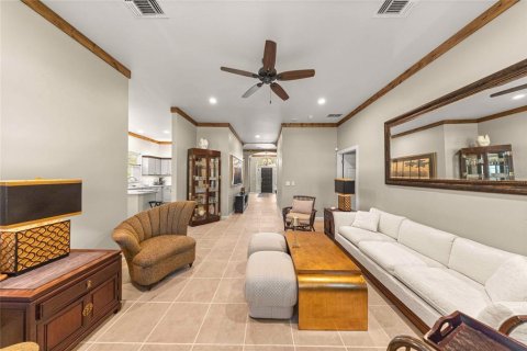 Touwnhouse à vendre à Lady Lake, Floride: 3 chambres, 193.98 m2 № 2373839 - photo 9