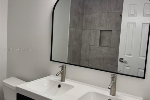 Купить виллу или дом в Майами, Флорида 1 комната, 139.63м2, № 2036468 - фото 11