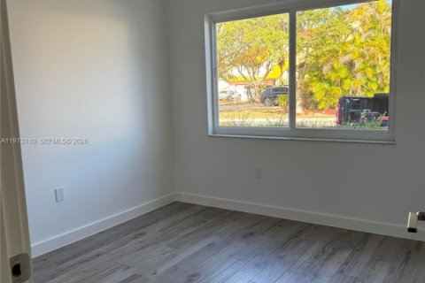 Купить виллу или дом в Майами, Флорида 1 комната, 139.63м2, № 2036468 - фото 10