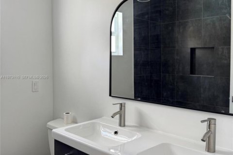 Купить виллу или дом в Майами, Флорида 1 комната, 139.63м2, № 2036468 - фото 9