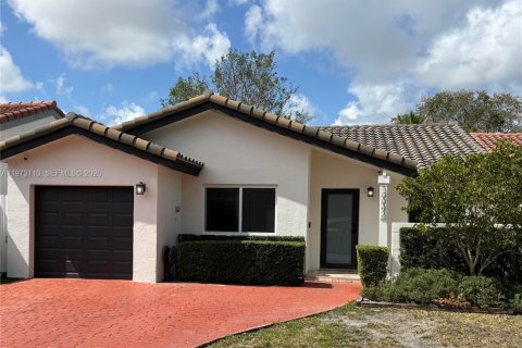 Дом в Майами, Флорида 1 комната, 139.63м2 № 2036468