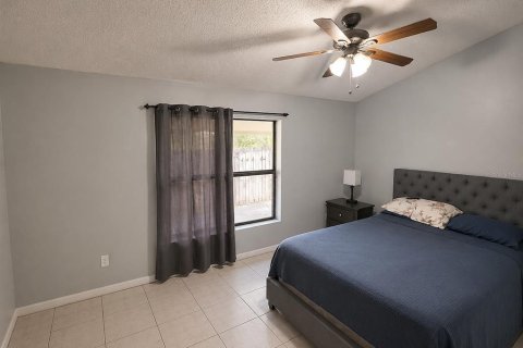 House in Boynton Beach, Florida 3 bedrooms, 115.2 sq.m. № 2308998 - photo 17