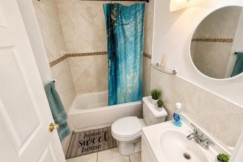House in Boynton Beach, Florida 3 bedrooms, 115.2 sq.m. № 2308998 - photo 14