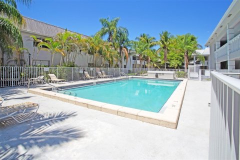 Condominio en venta en Palmetto Bay, Florida, 1 dormitorio, 61.69 m2 № 2153646 - foto 5