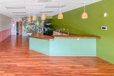 Immobilier commercial à louer à Bradenton, Floride: 94.02 m2 № 1397924 - photo 5