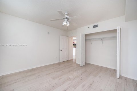 Copropriété à vendre à Miami, Floride: 1 chambre, 66.05 m2 № 2068203 - photo 20