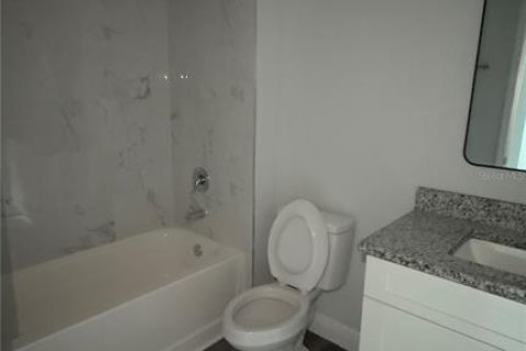 Apartamento en alquiler en Port Charlotte, Florida, 3 dormitorios, 107.95 m2 № 1919535 - foto 25