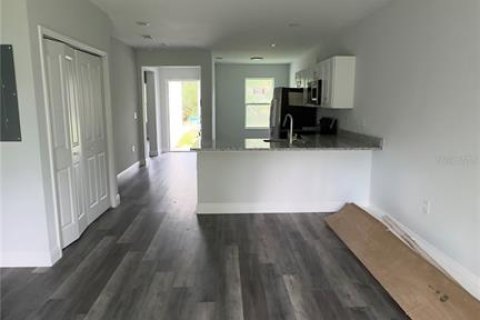 Apartamento en alquiler en Port Charlotte, Florida, 3 dormitorios, 107.95 m2 № 1919535 - foto 28