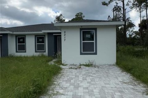 Apartamento en alquiler en Port Charlotte, Florida, 3 dormitorios, 107.95 m2 № 1919535 - foto 1