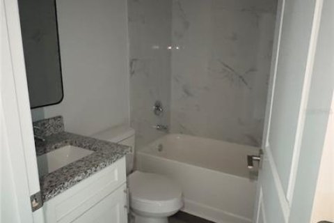 Apartamento en alquiler en Port Charlotte, Florida, 3 dormitorios, 107.95 m2 № 1919535 - foto 19