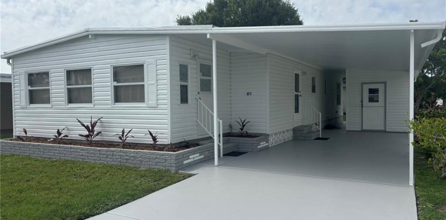 Apartment in Bradenton, Florida 2 bedrooms, 112.23 sq.m. № 2157170