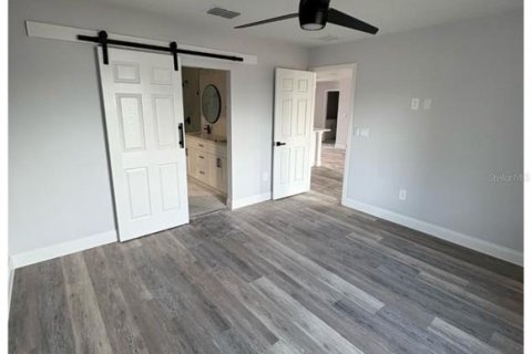House in Citrus Springs, Florida 3 bedrooms, 131.09 sq.m. № 1679105 - photo 5