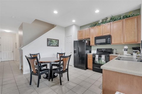 Townhouse in Kissimmee, Florida 3 bedrooms, 126.53 sq.m. № 1847285 - photo 17