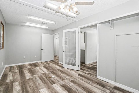 Immobilier commercial à vendre à Dunnellon, Floride: 107.4 m2 № 2323281 - photo 15