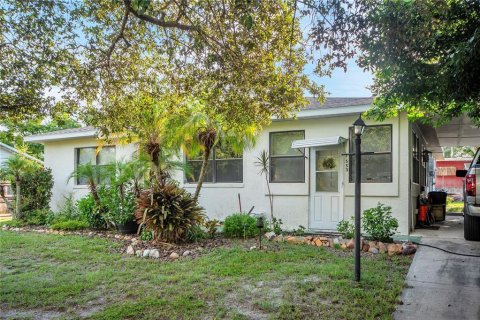 Casa en venta en Palm Harbor, Florida, 2 dormitorios, 120.4 m2 № 1852693 - foto 3