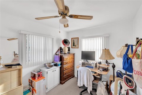 Casa en venta en Palm Harbor, Florida, 2 dormitorios, 120.4 m2 № 1852693 - foto 12