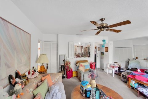 Casa en venta en Palm Harbor, Florida, 2 dormitorios, 120.4 m2 № 1852693 - foto 10