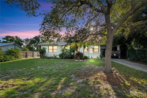 Casa en venta en Palm Harbor, Florida, 2 dormitorios, 120.4 m2 № 1852693 - foto 1
