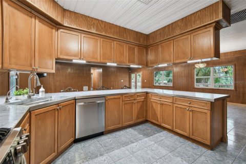 Casa en venta en Tarpon Springs, Florida, 3 dormitorios, 213.3 m2 № 1825402 - foto 27