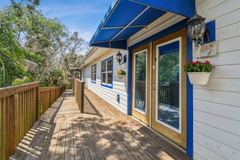 Casa en venta en Tarpon Springs, Florida, 3 dormitorios, 213.3 m2 № 1825402 - foto 9