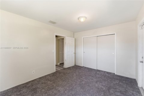Villa ou maison à vendre à Hallandale Beach, Floride: 4 chambres, 105.07 m2 № 2050316 - photo 22