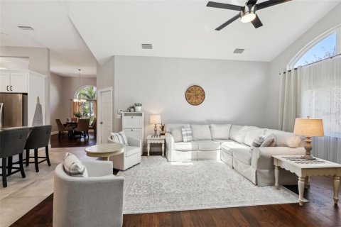 Casa en venta en Tarpon Springs, Florida, 4 dormitorios, 221.11 m2 № 1586924 - foto 10
