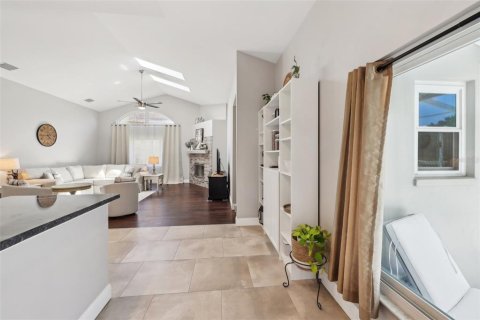 Casa en venta en Tarpon Springs, Florida, 4 dormitorios, 221.11 m2 № 1586924 - foto 29