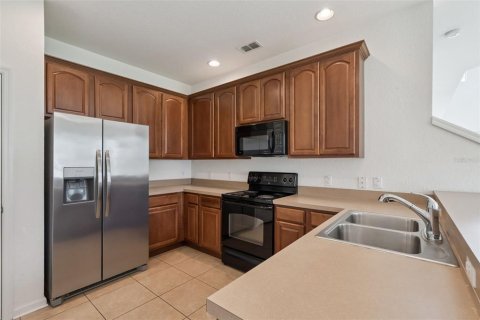 Townhouse in Orlando, Florida 2 bedrooms, 191.29 sq.m. № 2099182 - photo 7