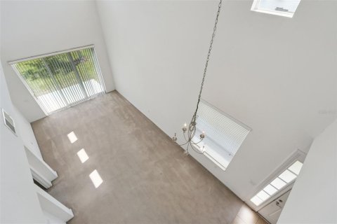 Townhouse in Orlando, Florida 2 bedrooms, 191.29 sq.m. № 2099182 - photo 11