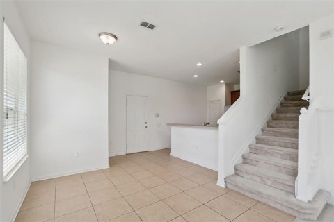 Townhouse in Orlando, Florida 2 bedrooms, 191.29 sq.m. № 2099182 - photo 5