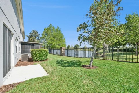 Townhouse in Orlando, Florida 2 bedrooms, 191.29 sq.m. № 2099182 - photo 19