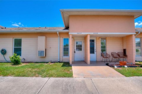 House in Lake Wales, Florida 1 bedroom, 60.2 sq.m. № 2290513
