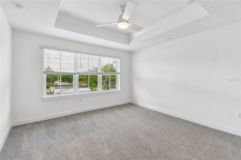 Townhouse in Oviedo, Florida 4 bedrooms, 188.13 sq.m. № 2092889 - photo 16