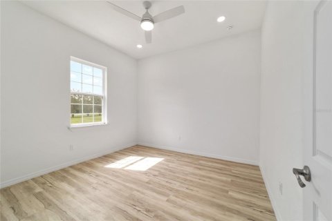House in Ocala, Florida 3 bedrooms, 133.31 sq.m. № 1915151 - photo 17