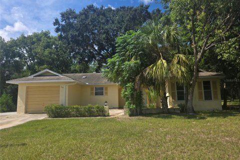 Casa en alquiler en Ocala, Florida, 3 dormitorios, 125.98 m2 № 1906862 - foto 1
