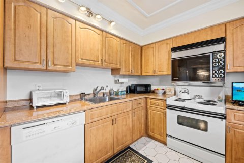 Купить кондоминиум в Помпано-Бич, Флорида 3 комнаты, 139.35м2, № 2086099 - фото 7