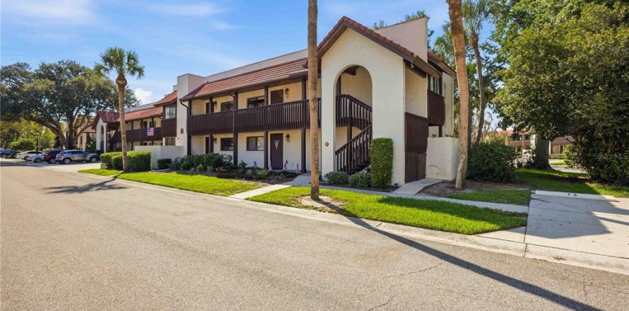 Condo à Lake Wales, Floride, 2 chambres  № 2217174