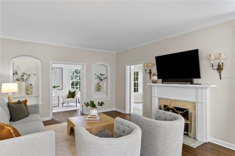 Villa ou maison à vendre à Tampa, Floride: 4 chambres, 246.1 m2 № 2412535 - photo 13
