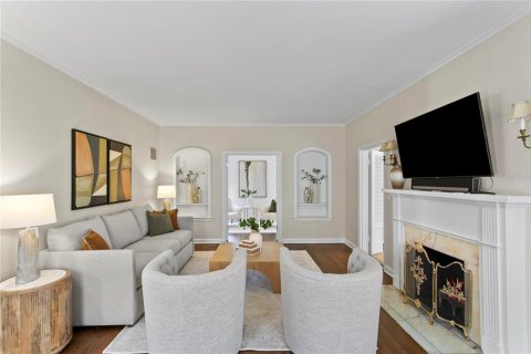 Villa ou maison à vendre à Tampa, Floride: 4 chambres, 246.1 m2 № 2412535 - photo 12