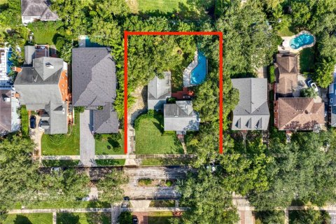 Villa ou maison à vendre à Tampa, Floride: 4 chambres, 246.1 m2 № 2412535 - photo 8