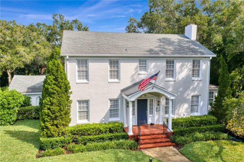Villa ou maison à vendre à Tampa, Floride: 4 chambres, 246.1 m2 № 2412535 - photo 10