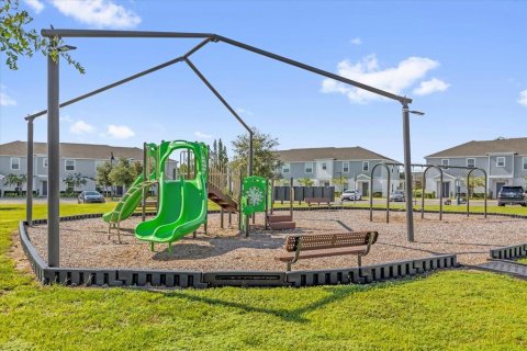 Touwnhouse à vendre à Davenport, Floride: 3 chambres, 153.29 m2 № 2321264 - photo 25