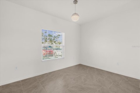 Touwnhouse à vendre à Davenport, Floride: 3 chambres, 153.29 m2 № 2321264 - photo 9