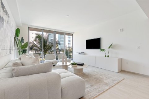 Снять в аренду кондоминиум в Бей-Харбор-Айлендс, Флорида 4 спальни, 207.17м2, № 1949581 - фото 5