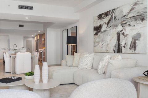 Снять в аренду кондоминиум в Бей-Харбор-Айлендс, Флорида 4 спальни, 207.17м2, № 1949581 - фото 6