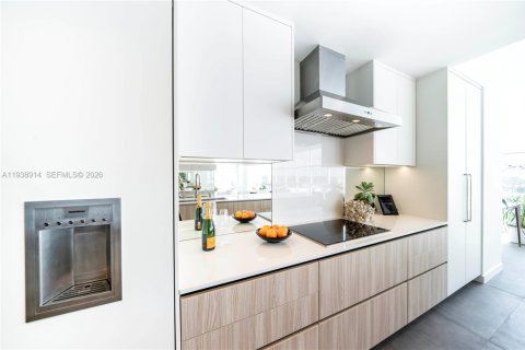 Купить кондоминиум в Майами-Бич, Флорида 4 спальни, 255.67м2, № 1997790 - фото 8