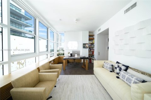 Купить кондоминиум в Майами-Бич, Флорида 4 спальни, 255.67м2, № 1997790 - фото 12