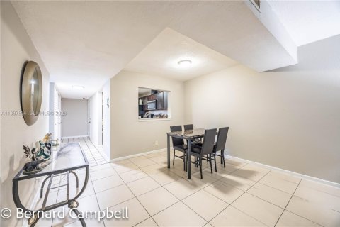 Купить кондоминиум в Корал-Спрингс, Флорида 2 спальни, 111.48м2, № 2050656 - фото 12